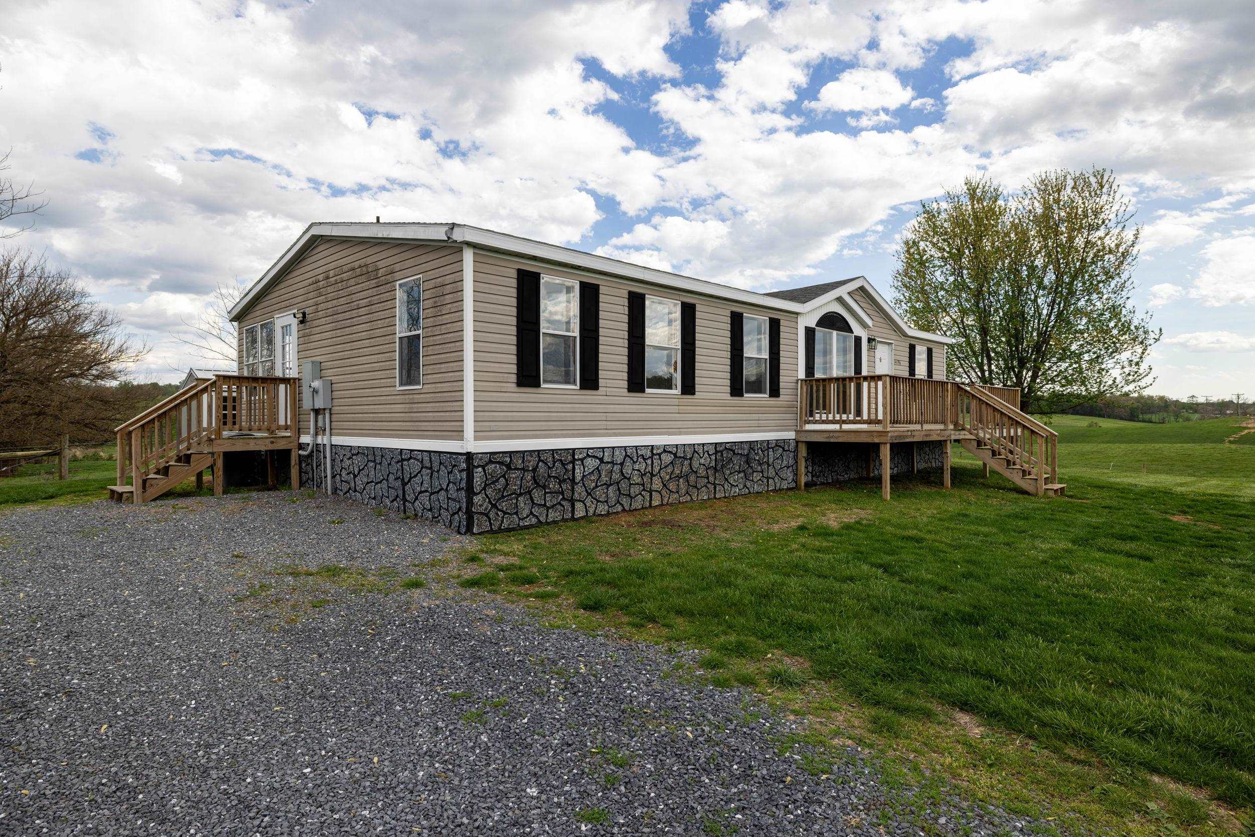 14196 AMERICAN LEGION DR, BROADWAY, Virginia 22815, 3 Bedrooms Bedrooms, ,2 BathroomsBathrooms,Residential,14196 AMERICAN LEGION DR,675835 MLS # 675835