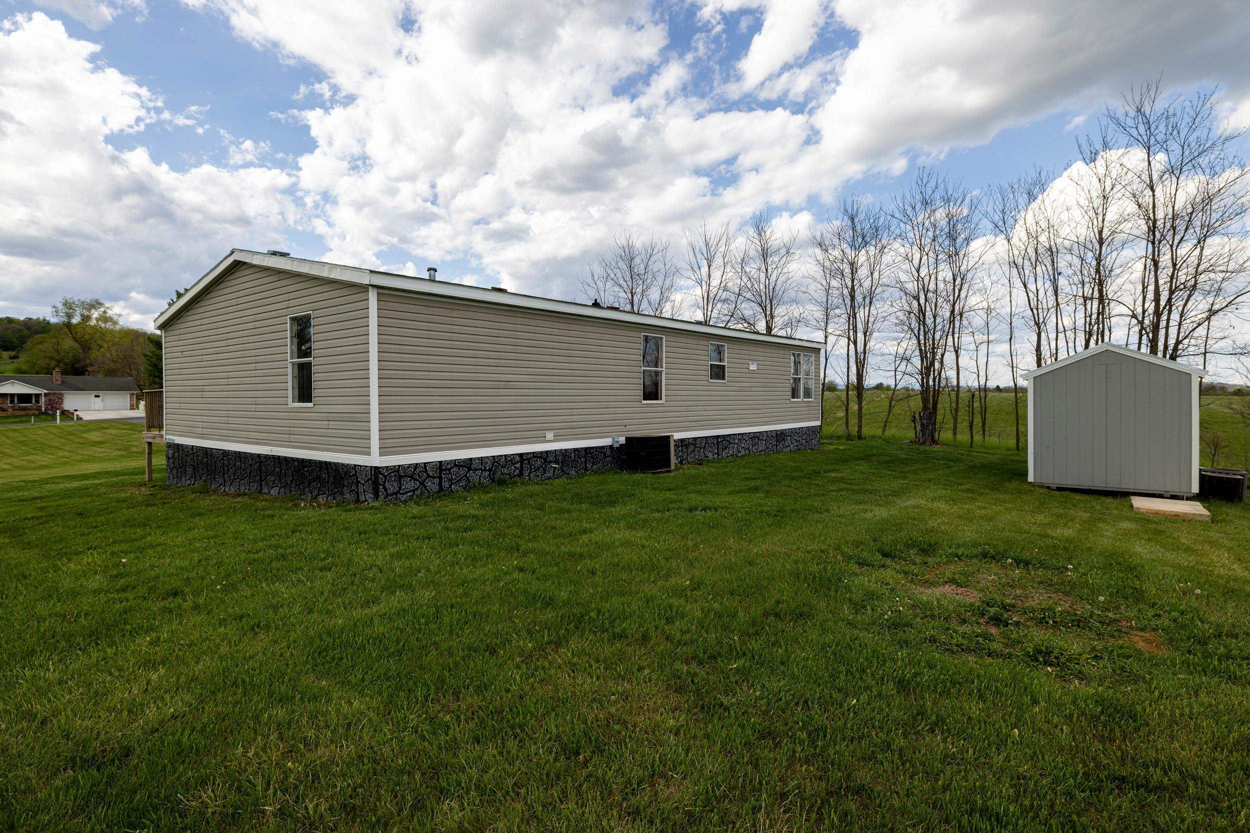 14196 AMERICAN LEGION DR, BROADWAY, Virginia 22815, 3 Bedrooms Bedrooms, ,2 BathroomsBathrooms,Residential,14196 AMERICAN LEGION DR,675835 MLS # 675835