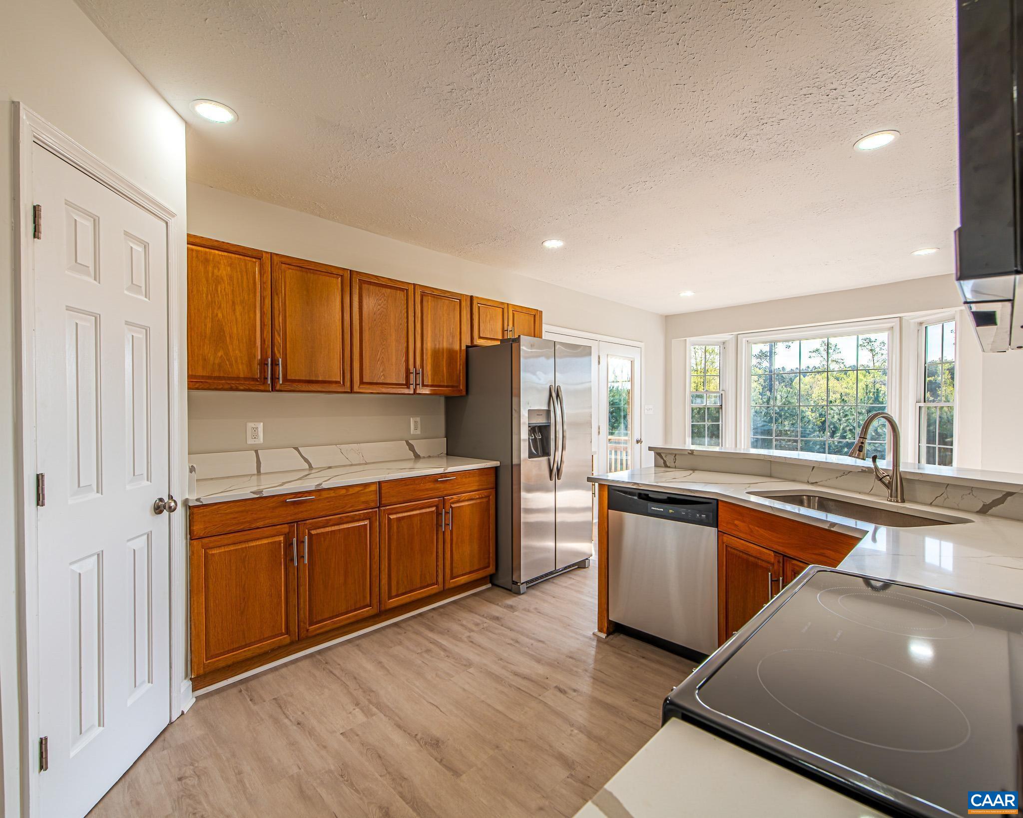 93 PINE KNOLL DR, RICE, Virginia 23966, 4 Bedrooms Bedrooms, ,3 BathroomsBathrooms,Residential,93 PINE KNOLL DR,675837 MLS # 675837