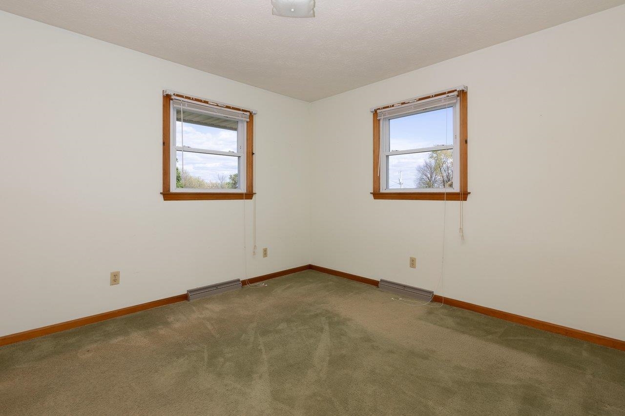 947 GREENDALE RD, HARRISONBURG, Virginia 22801, 3 Bedrooms Bedrooms, ,3 BathroomsBathrooms,Residential,QUADRANT 3 ES GREENDALE RD,947 GREENDALE RD,675842 MLS # 675842