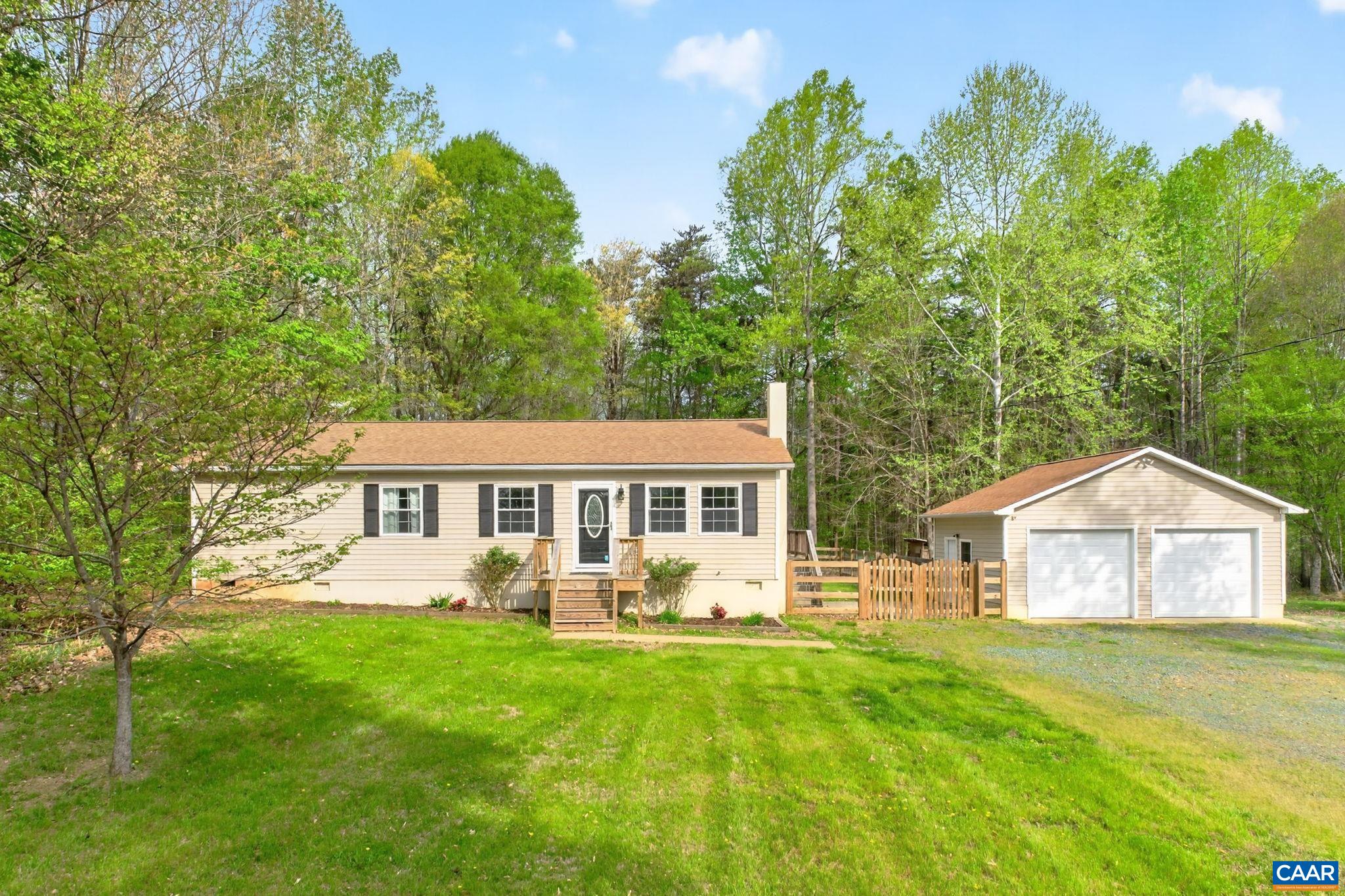 673 CEDAR LANE RD, PALMYRA, Virginia 22963, 3 Bedrooms Bedrooms, ,2 BathroomsBathrooms,Residential,673 CEDAR LANE RD,675843 MLS # 675843