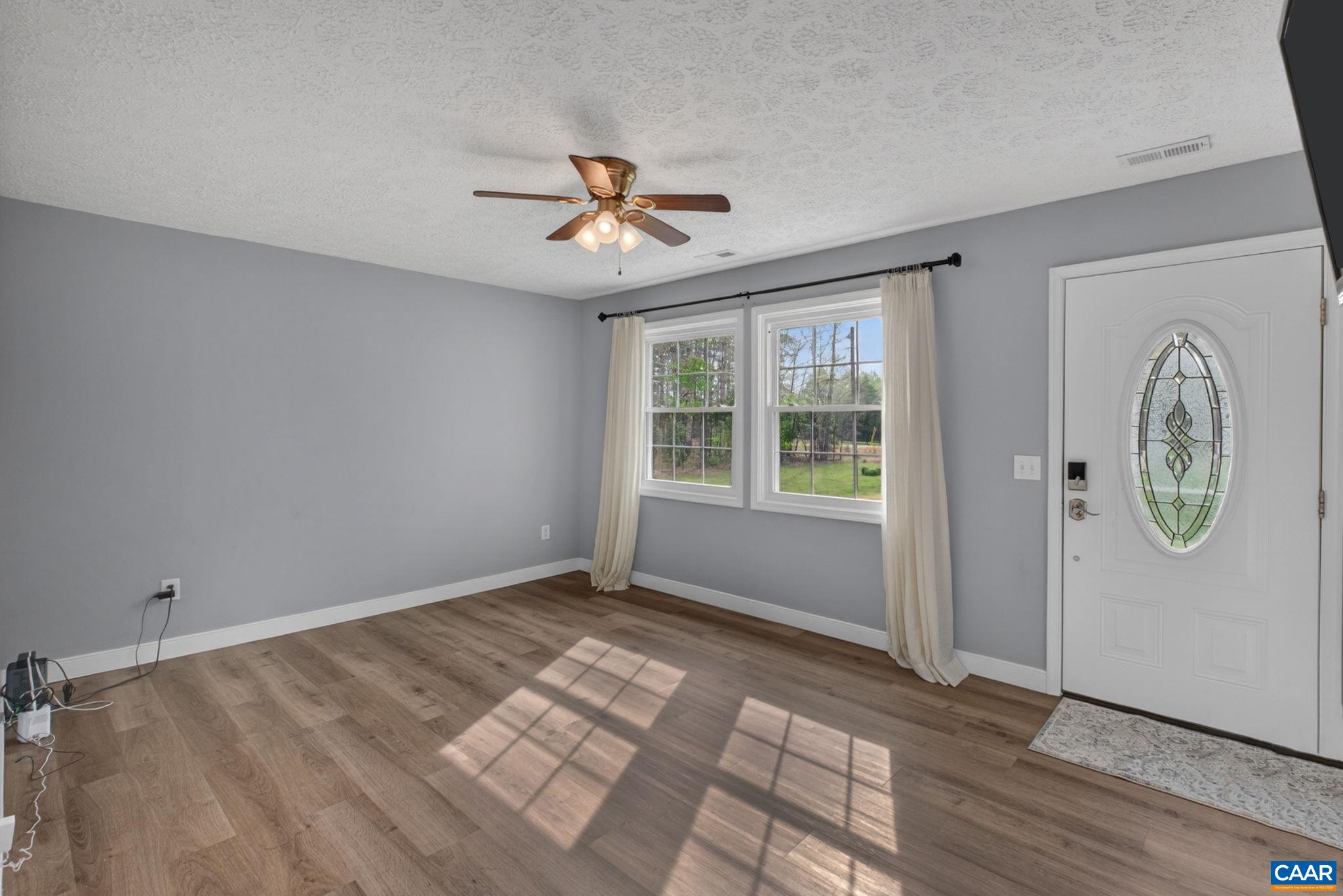 673 CEDAR LANE RD, PALMYRA, Virginia 22963, 3 Bedrooms Bedrooms, ,2 BathroomsBathrooms,Residential,673 CEDAR LANE RD,675843 MLS # 675843