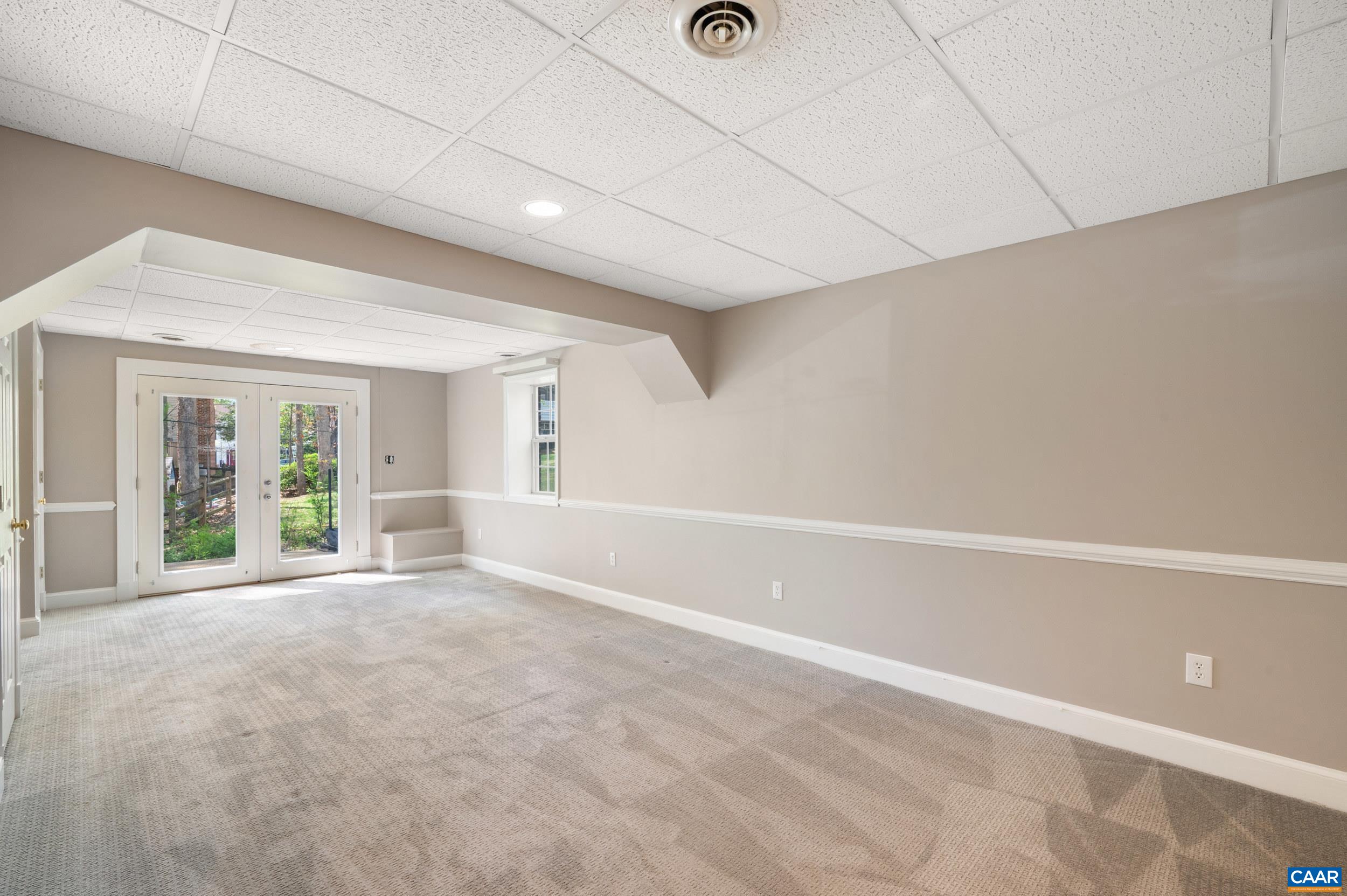 2089 WHISPERING WOODS DR, CHARLOTTESVILLE, Virginia 22911, 4 Bedrooms Bedrooms, ,2 BathroomsBathrooms,Residential,2089 WHISPERING WOODS DR,675844 MLS # 675844