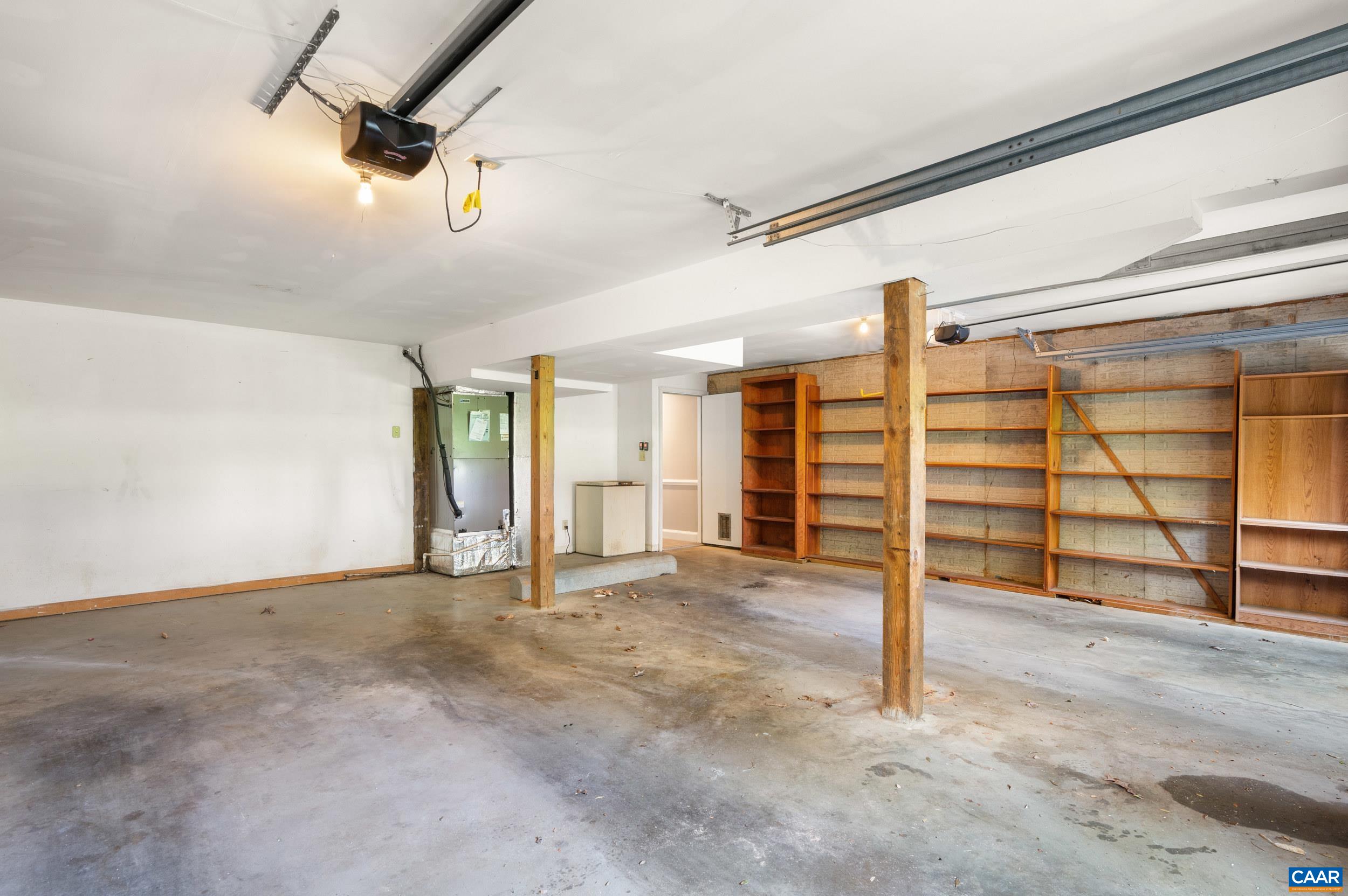 2089 WHISPERING WOODS DR, CHARLOTTESVILLE, Virginia 22911, 4 Bedrooms Bedrooms, ,2 BathroomsBathrooms,Residential,2089 WHISPERING WOODS DR,675844 MLS # 675844