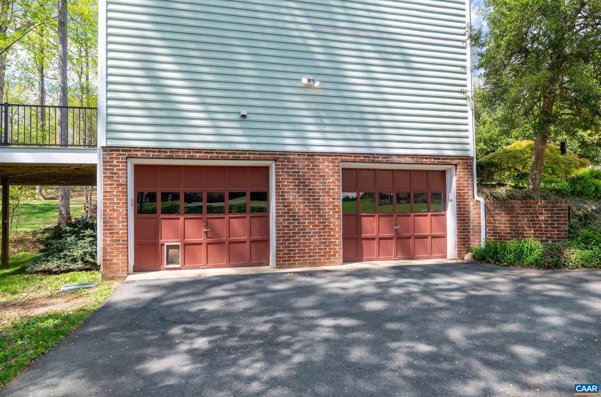 2089 WHISPERING WOODS DR, CHARLOTTESVILLE, Virginia 22911, 4 Bedrooms Bedrooms, ,2 BathroomsBathrooms,Residential,2089 WHISPERING WOODS DR,675844 MLS # 675844