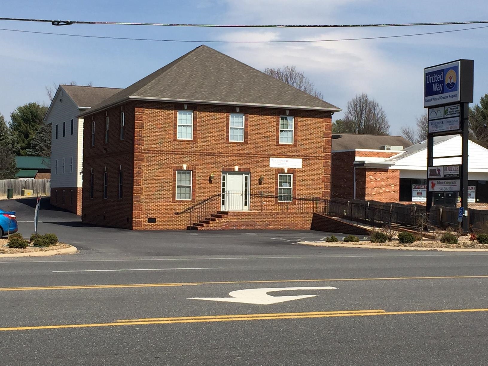 1020 JEFFERSON HWY, STAUNTON, Virginia 24401, ,Commercial,1020 JEFFERSON HWY,675874 MLS # 675874