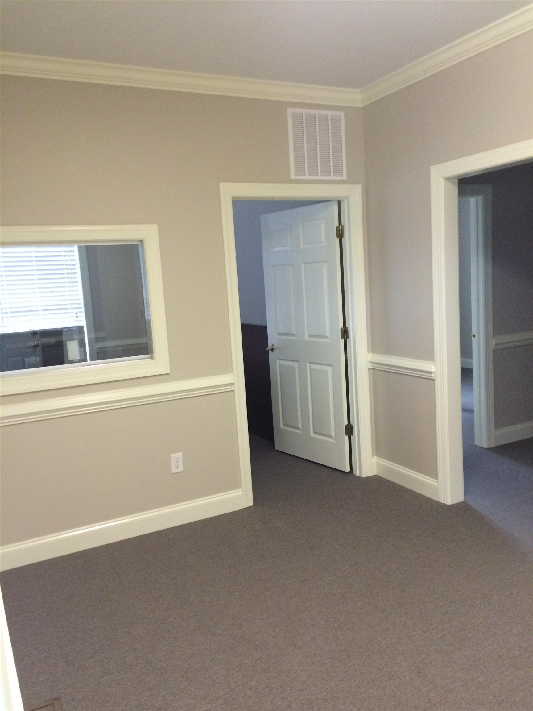 1020 JEFFERSON HWY, STAUNTON, Virginia 24401, ,Commercial,1020 JEFFERSON HWY,675874 MLS # 675874