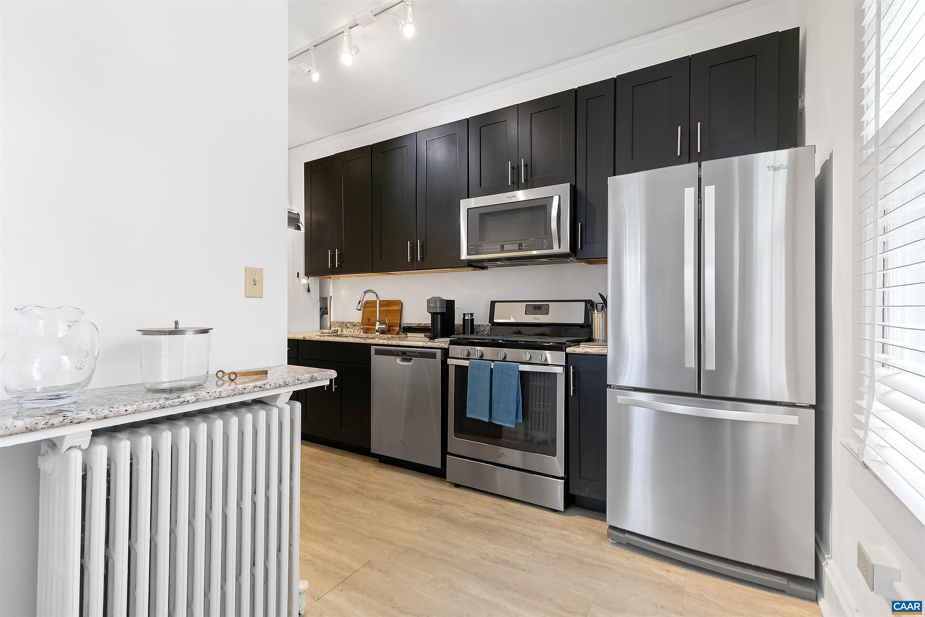 403 ALTAMONT CIR, CHARLOTTESVILLE, Virginia 22902, ,Residential,403 ALTAMONT CIR,675881 MLS # 675881