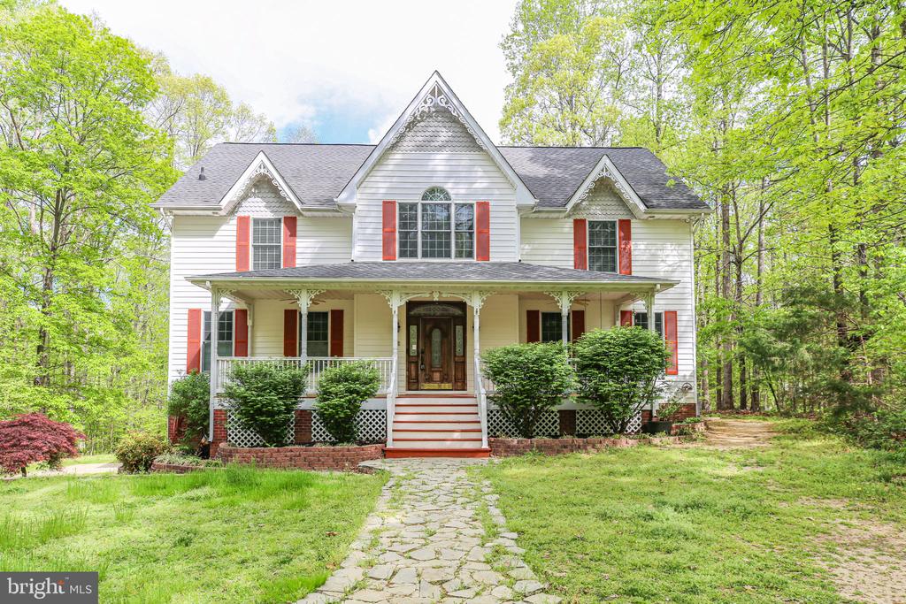 2933 PATRIOT LN, FREDERICKSBURG, Virginia 22408, 4 Bedrooms Bedrooms, ,3 BathroomsBathrooms,Residential,2933 PATRIOT LN,VASP2039990 MLS # VASP2039990