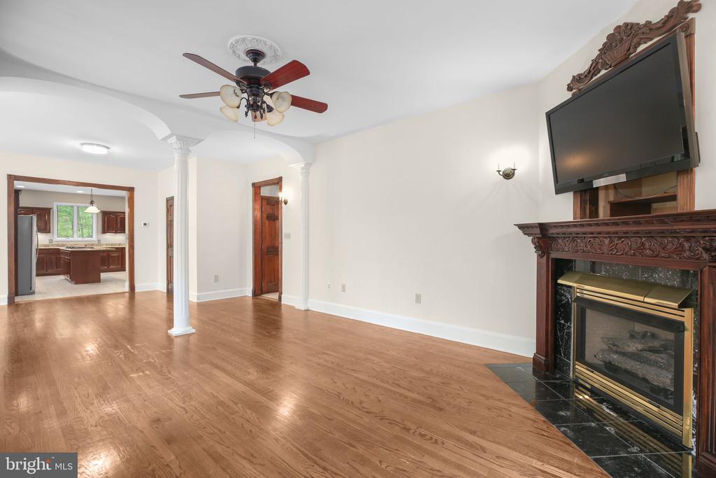 2933 PATRIOT LN, FREDERICKSBURG, Virginia 22408, 4 Bedrooms Bedrooms, ,3 BathroomsBathrooms,Residential,2933 PATRIOT LN,VASP2039990 MLS # VASP2039990