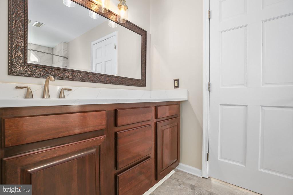 2933 PATRIOT LN, FREDERICKSBURG, Virginia 22408, 4 Bedrooms Bedrooms, ,3 BathroomsBathrooms,Residential,2933 PATRIOT LN,VASP2039990 MLS # VASP2039990