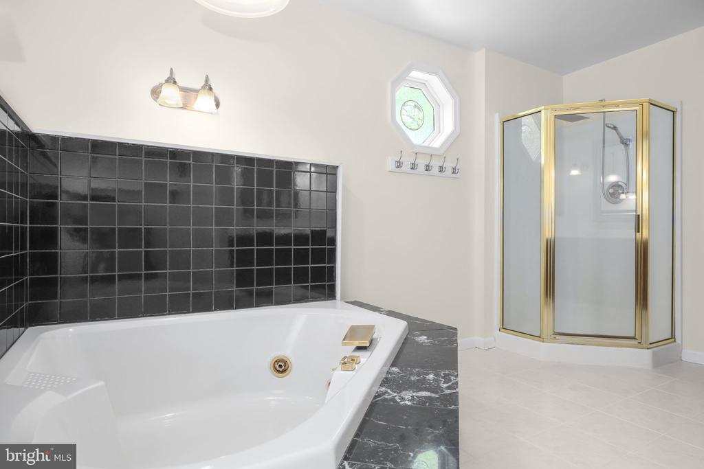 2933 PATRIOT LN, FREDERICKSBURG, Virginia 22408, 4 Bedrooms Bedrooms, ,3 BathroomsBathrooms,Residential,2933 PATRIOT LN,VASP2039990 MLS # VASP2039990