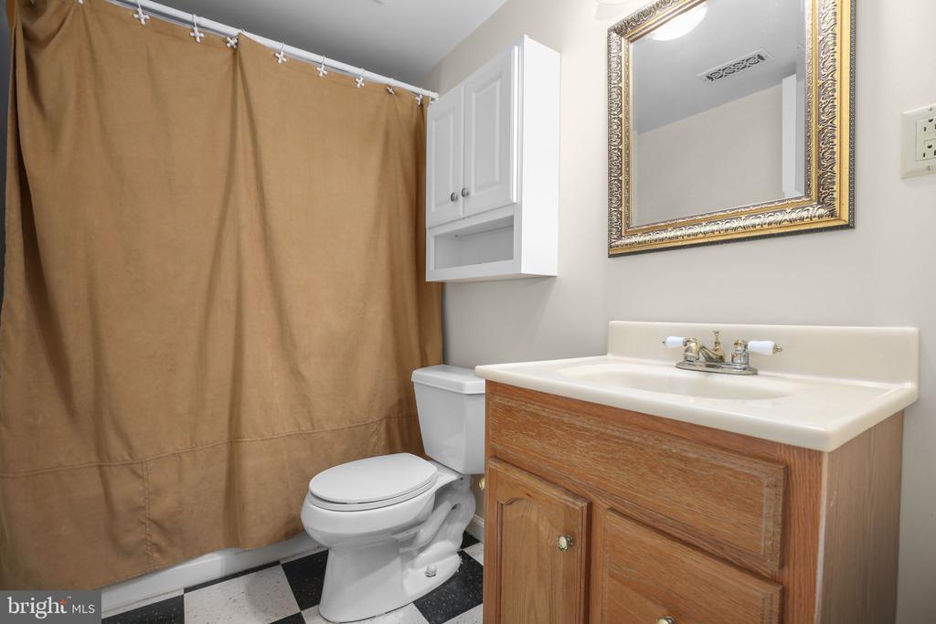 2933 PATRIOT LN, FREDERICKSBURG, Virginia 22408, 4 Bedrooms Bedrooms, ,3 BathroomsBathrooms,Residential,2933 PATRIOT LN,VASP2039990 MLS # VASP2039990