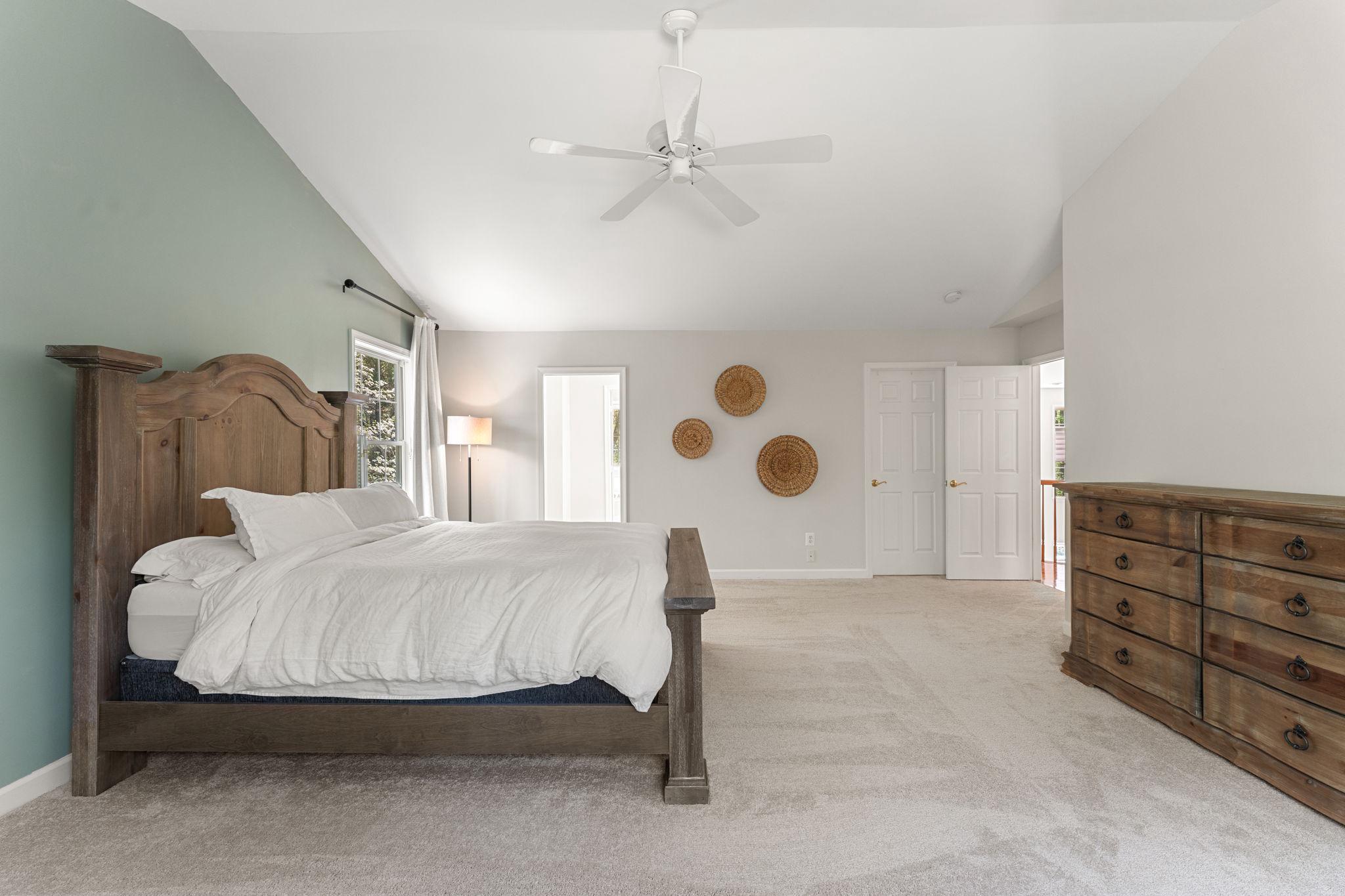 17196 PEPPERSTOCK LN, JEFFERSONTON, Virginia 22724, 4 Bedrooms Bedrooms, ,3 BathroomsBathrooms,Residential,17196 PEPPERSTOCK LN,VACU2013264 MLS # VACU2013264