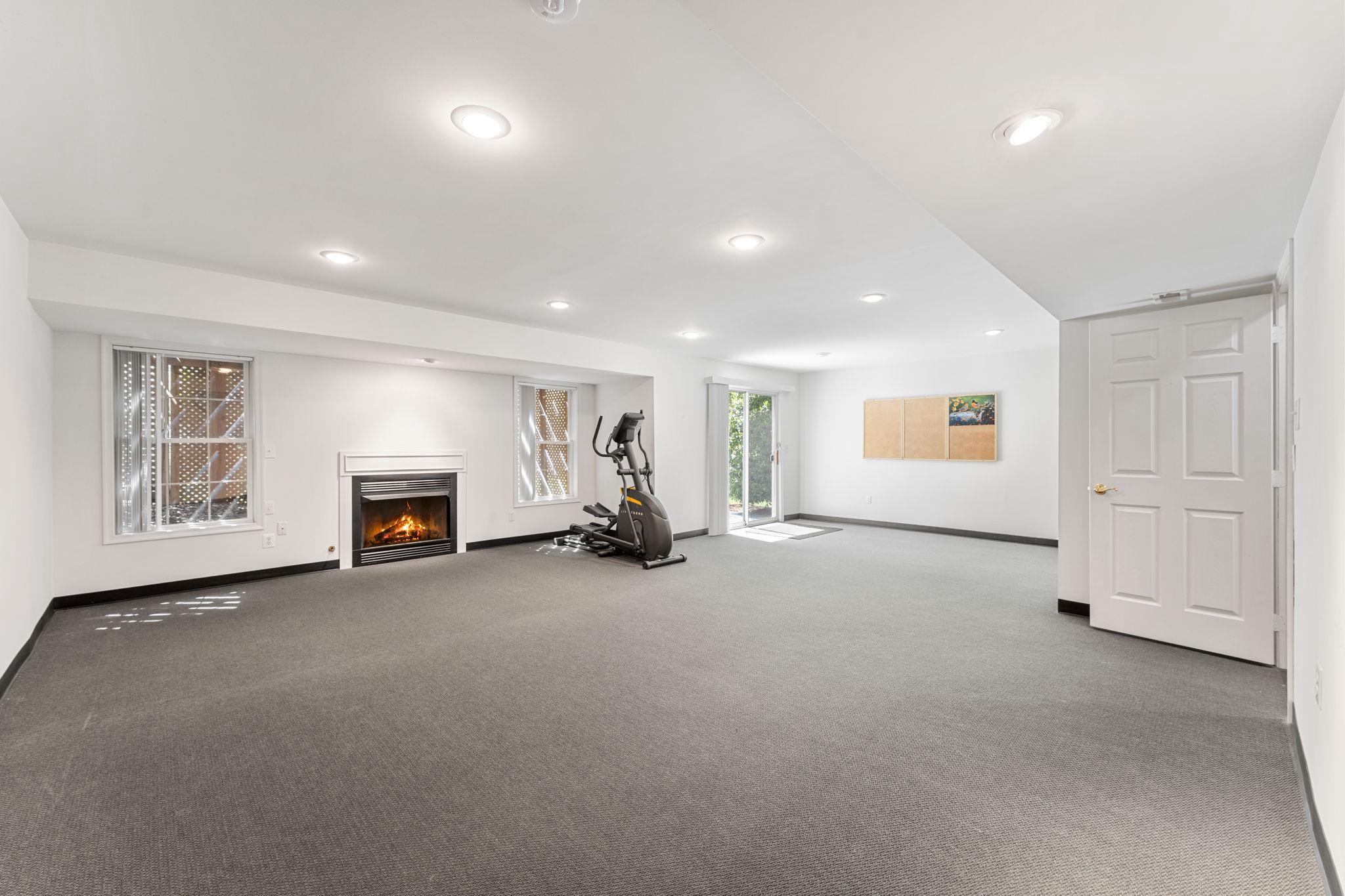 17196 PEPPERSTOCK LN, JEFFERSONTON, Virginia 22724, 4 Bedrooms Bedrooms, ,3 BathroomsBathrooms,Residential,17196 PEPPERSTOCK LN,VACU2013264 MLS # VACU2013264