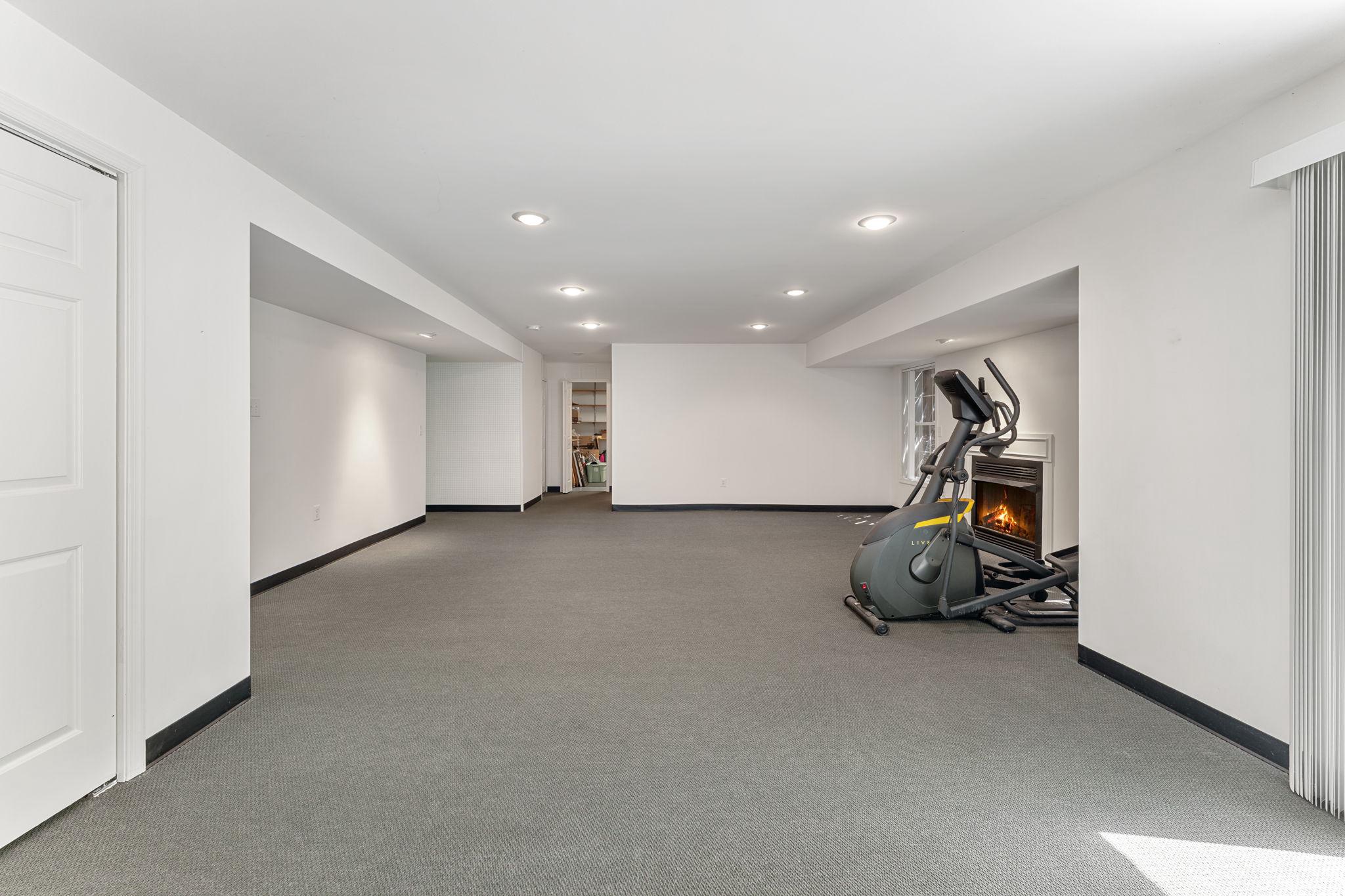 17196 PEPPERSTOCK LN, JEFFERSONTON, Virginia 22724, 4 Bedrooms Bedrooms, ,3 BathroomsBathrooms,Residential,17196 PEPPERSTOCK LN,VACU2013264 MLS # VACU2013264