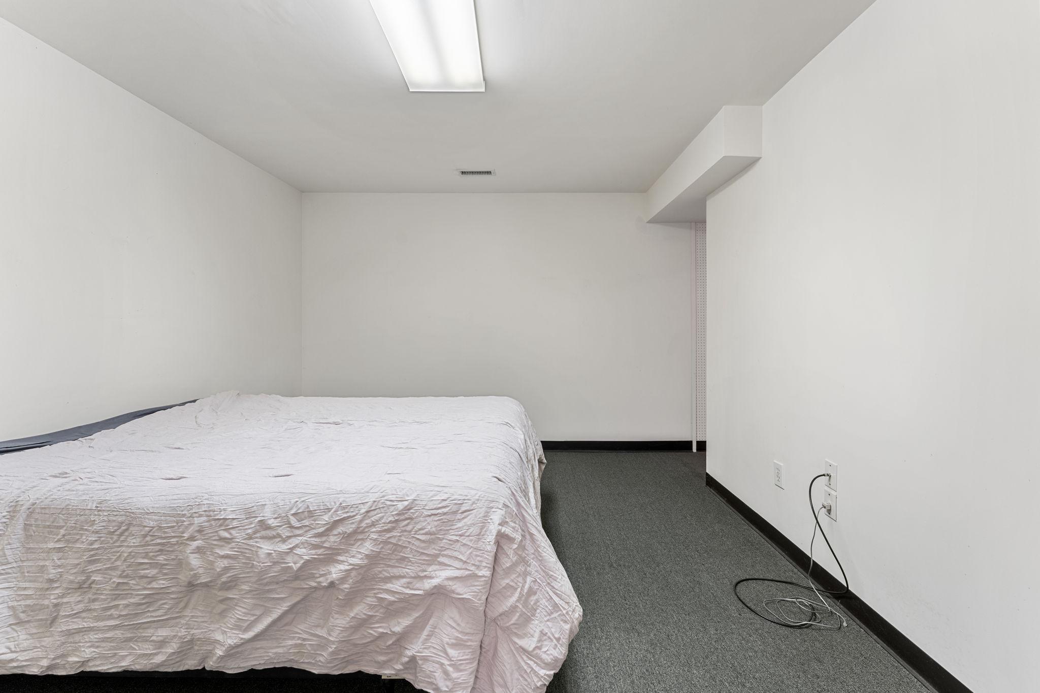 17196 PEPPERSTOCK LN, JEFFERSONTON, Virginia 22724, 4 Bedrooms Bedrooms, ,3 BathroomsBathrooms,Residential,17196 PEPPERSTOCK LN,VACU2013264 MLS # VACU2013264