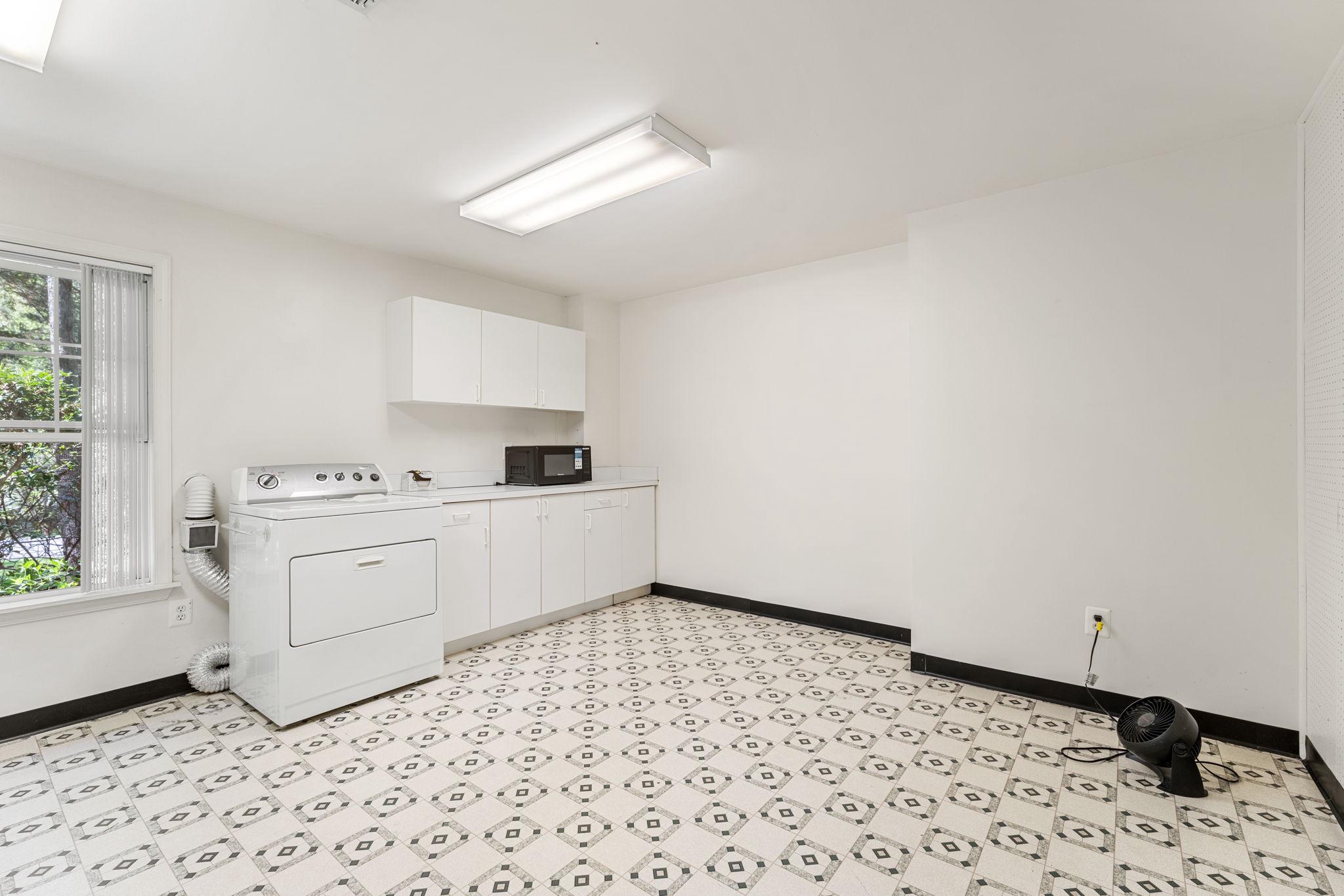 17196 PEPPERSTOCK LN, JEFFERSONTON, Virginia 22724, 4 Bedrooms Bedrooms, ,3 BathroomsBathrooms,Residential,17196 PEPPERSTOCK LN,VACU2013264 MLS # VACU2013264