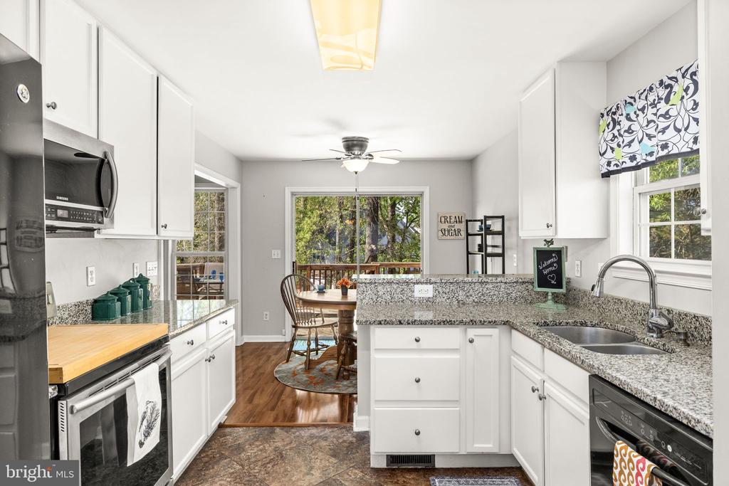 10101 S FULTON DR, FREDERICKSBURG, Virginia 22408, 4 Bedrooms Bedrooms, ,3 BathroomsBathrooms,Residential,10101 S FULTON DR,VASP2040720 MLS # VASP2040720