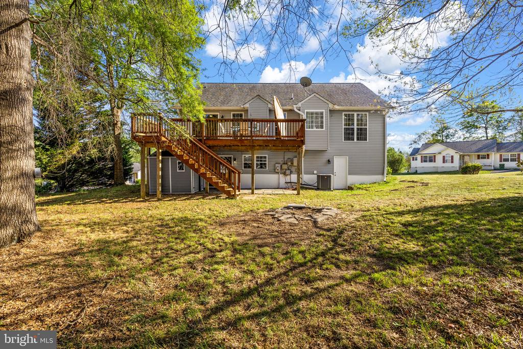 10101 S FULTON DR, FREDERICKSBURG, Virginia 22408, 4 Bedrooms Bedrooms, ,3 BathroomsBathrooms,Residential,10101 S FULTON DR,VASP2040720 MLS # VASP2040720