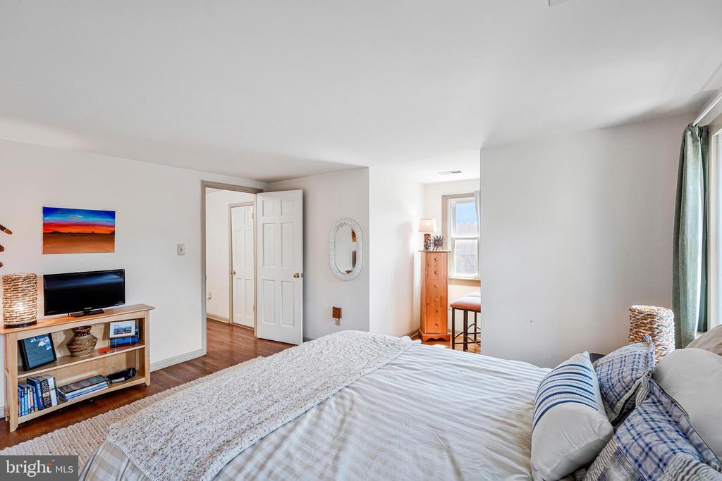 6227 LIBERTY RD, BEALETON, Virginia, 3 Bedrooms Bedrooms, ,3 BathroomsBathrooms,Residential,6227 LIBERTY RD,VAFQ2021562 MLS # VAFQ2021562