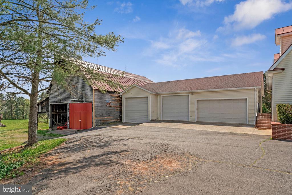 6227 LIBERTY RD, BEALETON, Virginia, 3 Bedrooms Bedrooms, ,3 BathroomsBathrooms,Residential,6227 LIBERTY RD,VAFQ2021562 MLS # VAFQ2021562