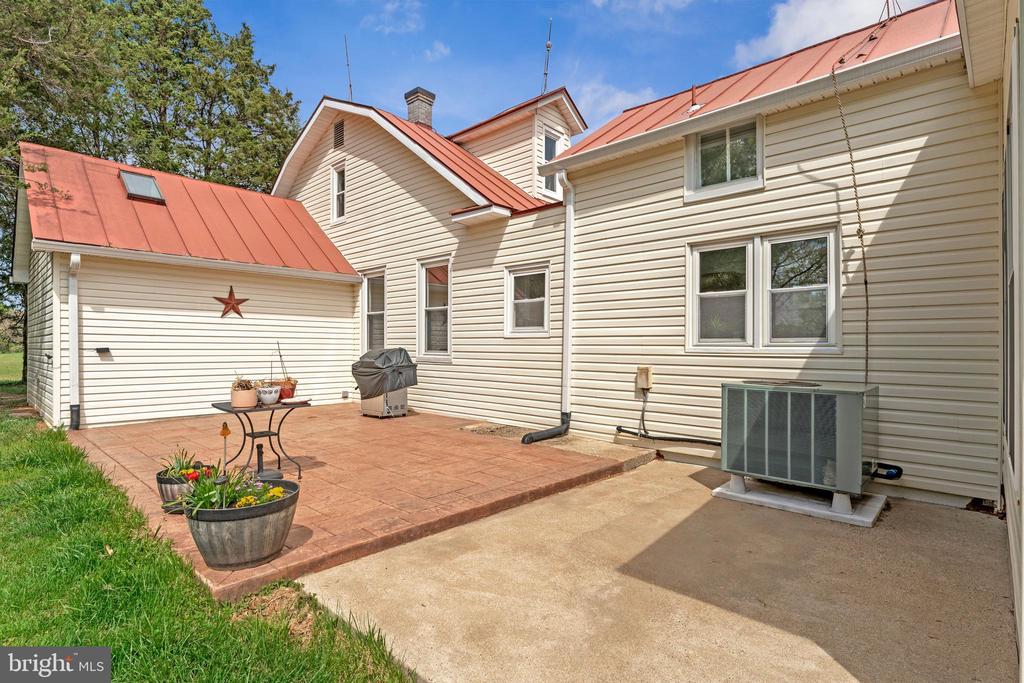 6227 LIBERTY RD, BEALETON, Virginia, 3 Bedrooms Bedrooms, ,3 BathroomsBathrooms,Residential,6227 LIBERTY RD,VAFQ2021562 MLS # VAFQ2021562