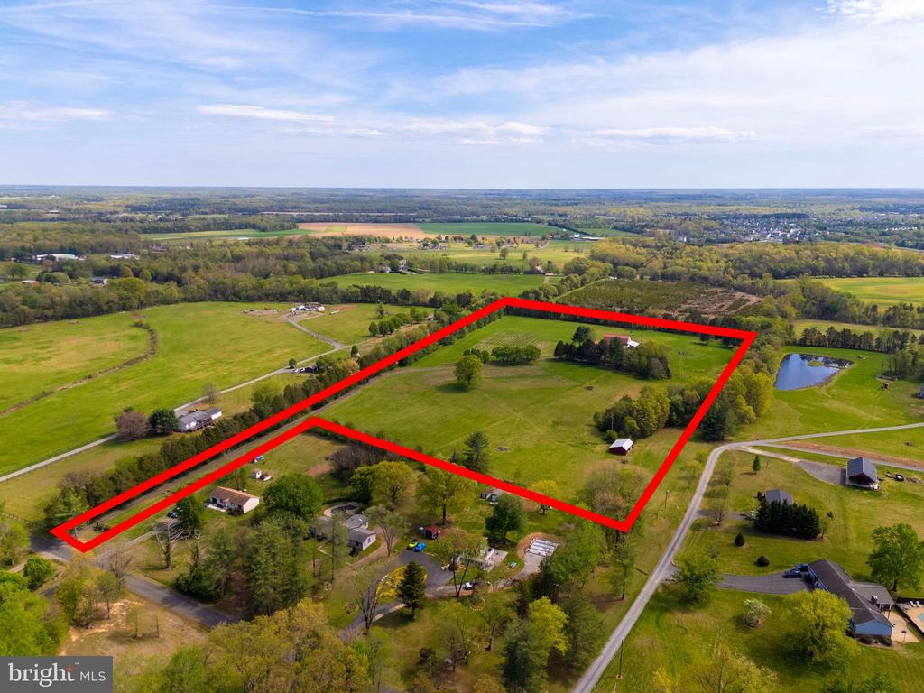 6227 LIBERTY RD, BEALETON, Virginia, 3 Bedrooms Bedrooms, ,3 BathroomsBathrooms,Residential,6227 LIBERTY RD,VAFQ2021562 MLS # VAFQ2021562