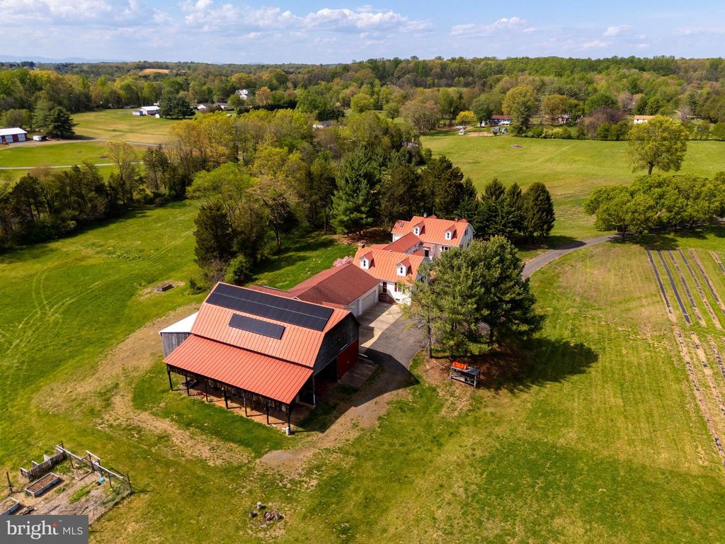 6227 LIBERTY RD, BEALETON, Virginia, 3 Bedrooms Bedrooms, ,3 BathroomsBathrooms,Residential,6227 LIBERTY RD,VAFQ2021562 MLS # VAFQ2021562