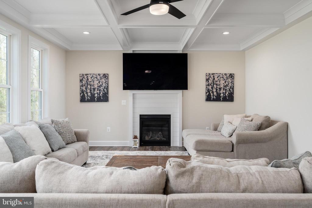 579 FAIRVIEW DR, MINERAL, Virginia 23117, 5 Bedrooms Bedrooms, ,3 BathroomsBathrooms,Residential,579 FAIRVIEW DR,VALA2009486 MLS # VALA2009486