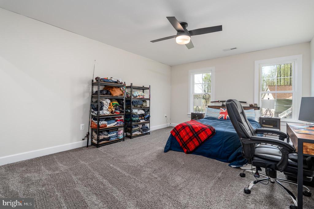 579 FAIRVIEW DR, MINERAL, Virginia 23117, 5 Bedrooms Bedrooms, ,3 BathroomsBathrooms,Residential,579 FAIRVIEW DR,VALA2009486 MLS # VALA2009486