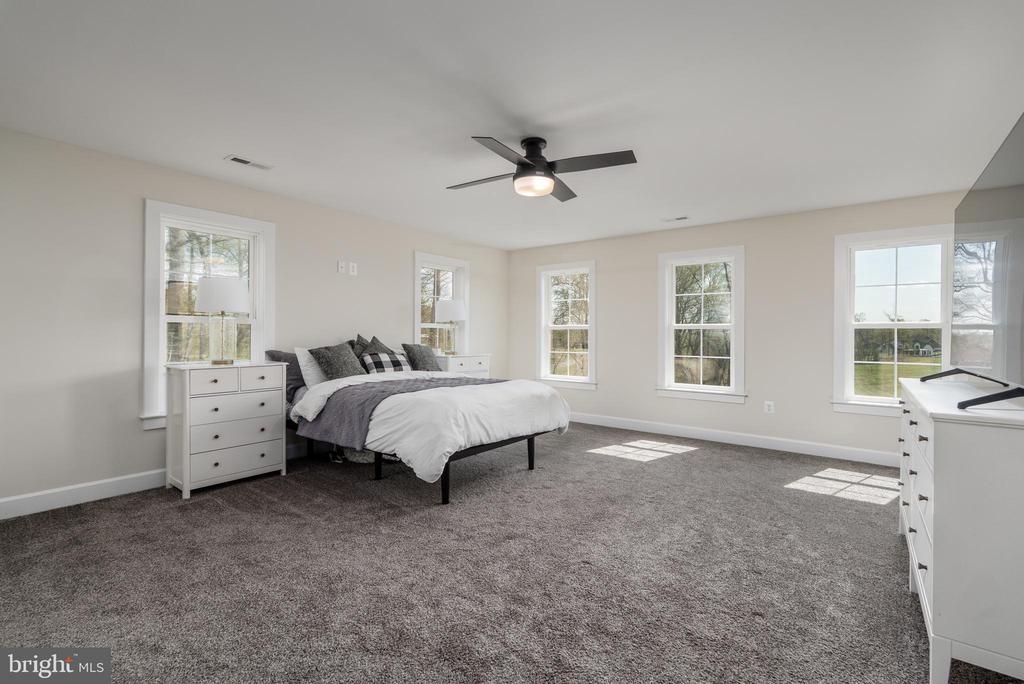 579 FAIRVIEW DR, MINERAL, Virginia 23117, 5 Bedrooms Bedrooms, ,3 BathroomsBathrooms,Residential,579 FAIRVIEW DR,VALA2009486 MLS # VALA2009486