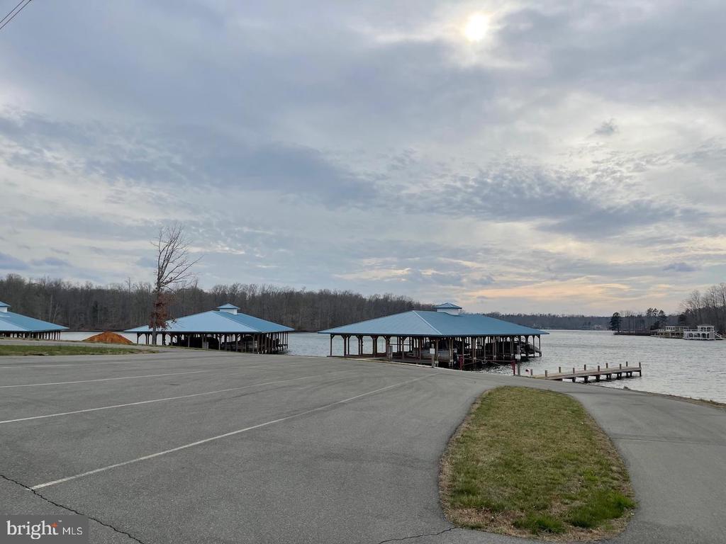 579 FAIRVIEW DR, MINERAL, Virginia 23117, 5 Bedrooms Bedrooms, ,3 BathroomsBathrooms,Residential,579 FAIRVIEW DR,VALA2009486 MLS # VALA2009486