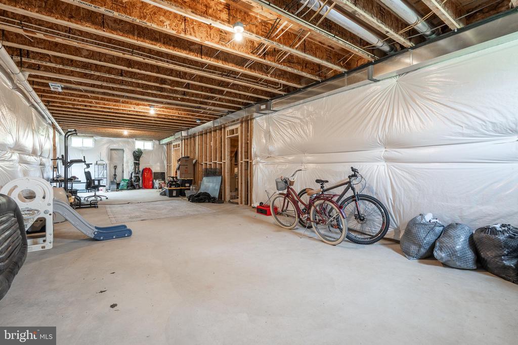 579 FAIRVIEW DR, MINERAL, Virginia 23117, 5 Bedrooms Bedrooms, ,3 BathroomsBathrooms,Residential,579 FAIRVIEW DR,VALA2009486 MLS # VALA2009486