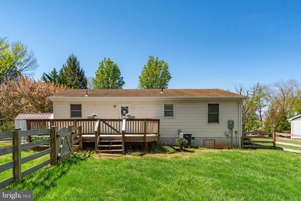 9283 SPRINGS RD, WARRENTON, Virginia 20186, 3 Bedrooms Bedrooms, ,2 BathroomsBathrooms,Residential,9283 SPRINGS RD,VAFQ2021540 MLS # VAFQ2021540