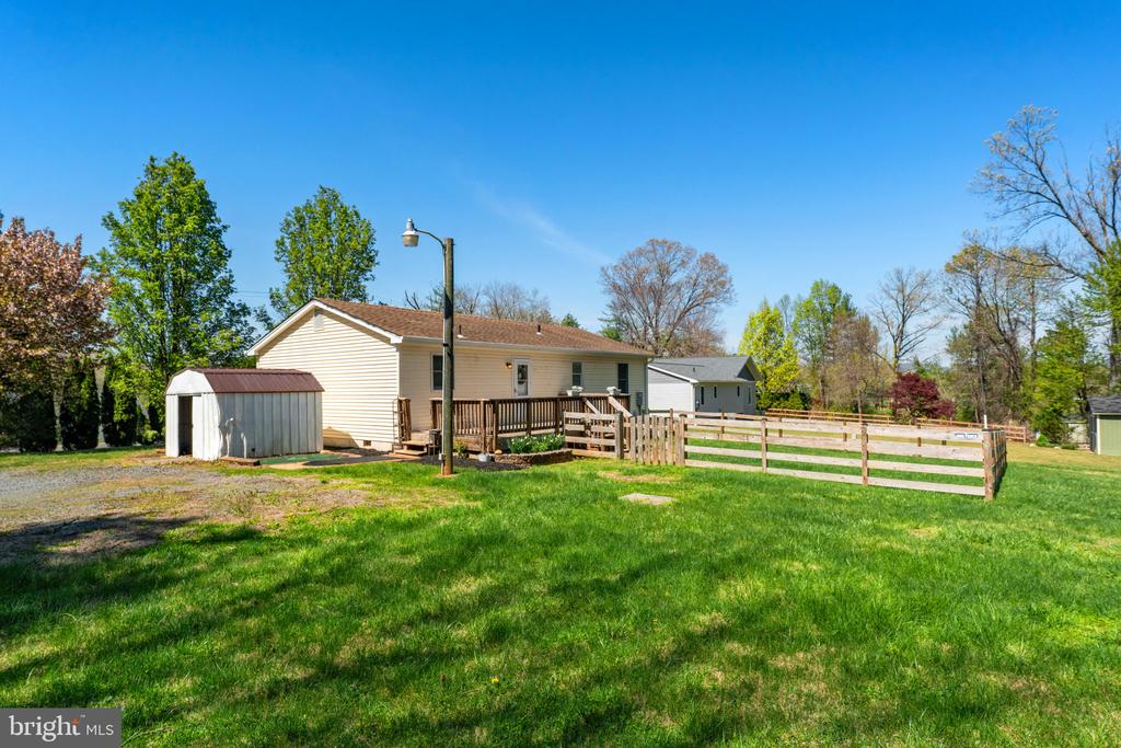 9283 SPRINGS RD, WARRENTON, Virginia 20186, 3 Bedrooms Bedrooms, ,2 BathroomsBathrooms,Residential,9283 SPRINGS RD,VAFQ2021540 MLS # VAFQ2021540