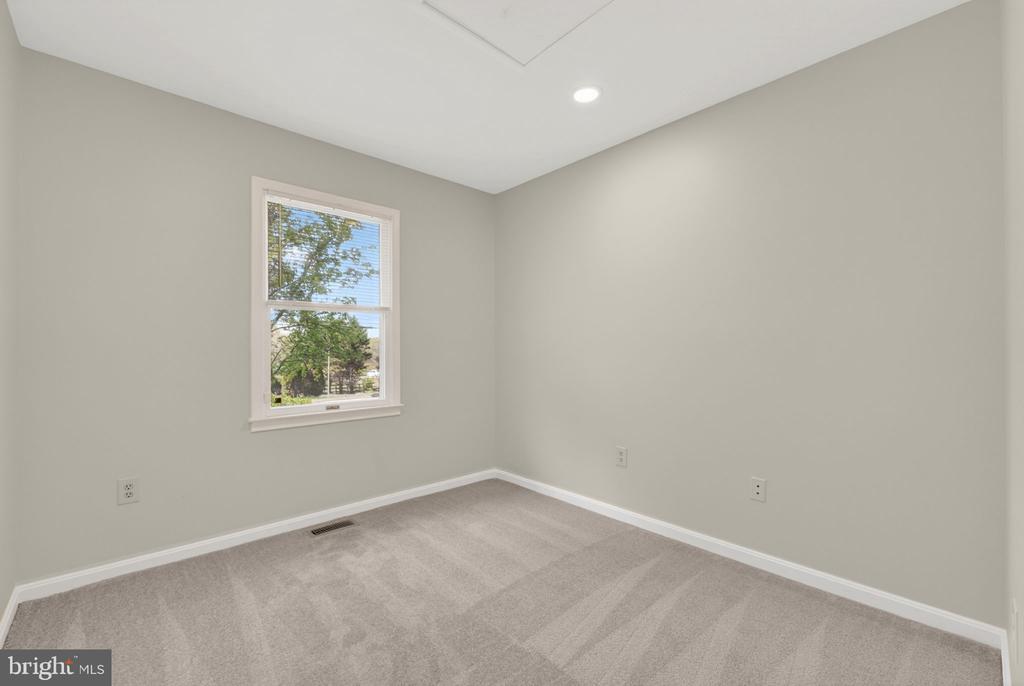 9283 SPRINGS RD, WARRENTON, Virginia 20186, 3 Bedrooms Bedrooms, ,2 BathroomsBathrooms,Residential,9283 SPRINGS RD,VAFQ2021540 MLS # VAFQ2021540