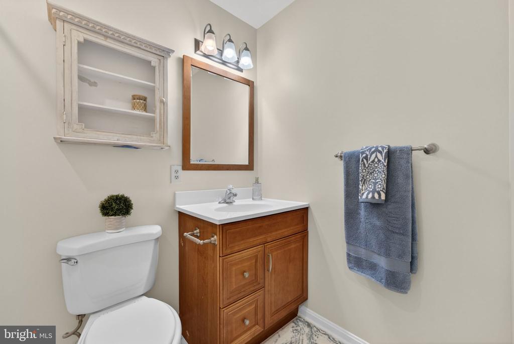 9283 SPRINGS RD, WARRENTON, Virginia 20186, 3 Bedrooms Bedrooms, ,2 BathroomsBathrooms,Residential,9283 SPRINGS RD,VAFQ2021540 MLS # VAFQ2021540