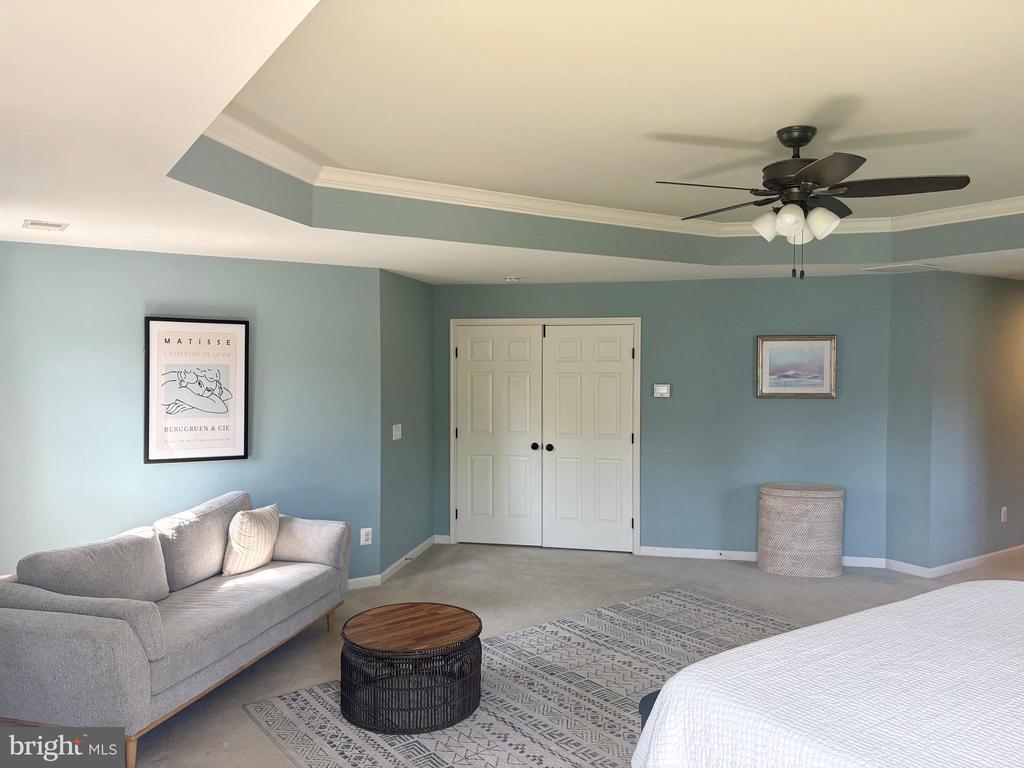 6857 EMMA CT, WARRENTON, Virginia, 5 Bedrooms Bedrooms, ,3 BathroomsBathrooms,Residential,6857 EMMA CT,VAFQ2021340 MLS # VAFQ2021340