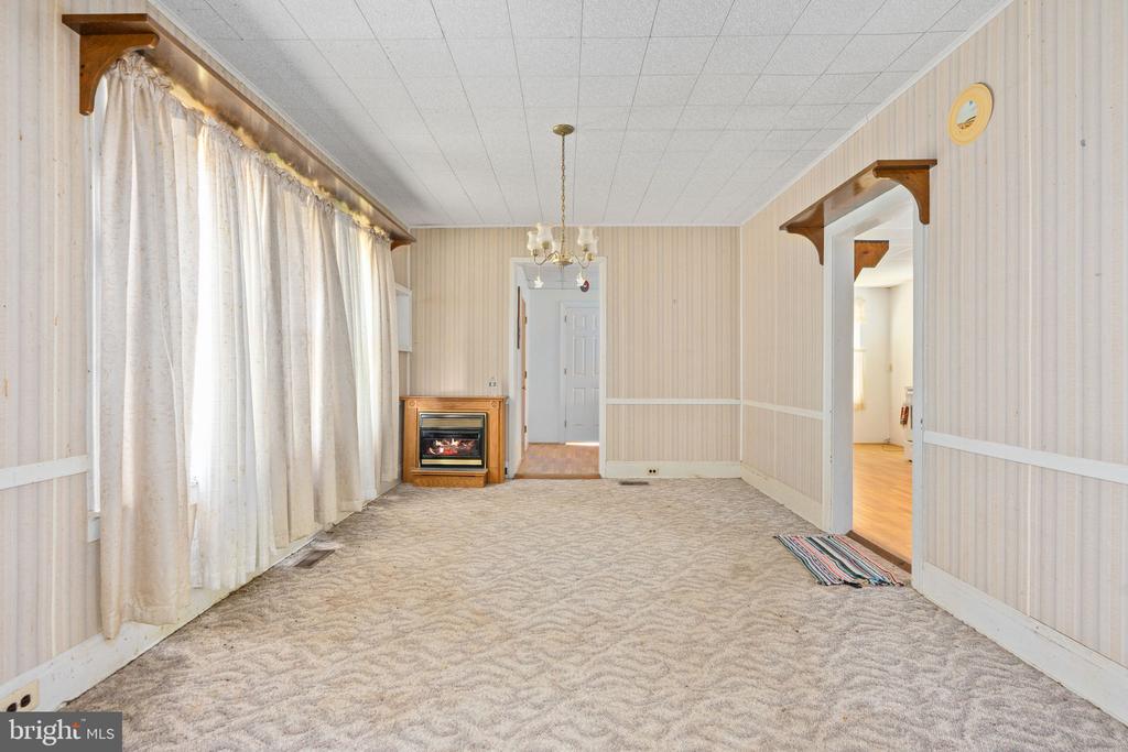 4689 FREDERICKS HALL RD, MINERAL, Virginia 23117, 5 Bedrooms Bedrooms, ,2 BathroomsBathrooms,Residential,4689 FREDERICKS HALL RD,VALA2009660 MLS # VALA2009660