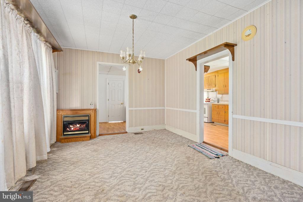4689 FREDERICKS HALL RD, MINERAL, Virginia 23117, 5 Bedrooms Bedrooms, ,2 BathroomsBathrooms,Residential,4689 FREDERICKS HALL RD,VALA2009660 MLS # VALA2009660