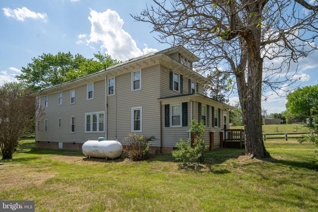 4689 FREDERICKS HALL RD, MINERAL, Virginia 23117, 5 Bedrooms Bedrooms, ,2 BathroomsBathrooms,Residential,4689 FREDERICKS HALL RD,VALA2009660 MLS # VALA2009660
