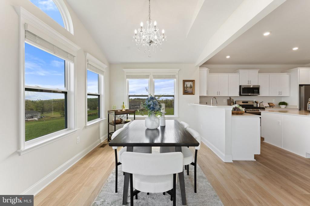 3039 CLEARVIEW FARM LANE, WARRENTON, Virginia 20186, 6 Bedrooms Bedrooms, ,5 BathroomsBathrooms,Residential,3039 CLEARVIEW FARM LANE,VAFQ2021320 MLS # VAFQ2021320