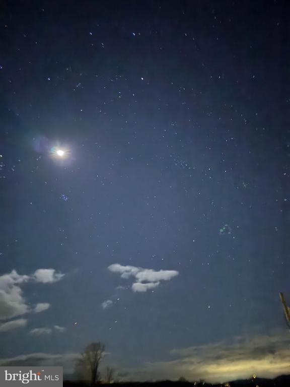 3039 CLEARVIEW FARM LANE, WARRENTON, Virginia 20186, 6 Bedrooms Bedrooms, ,5 BathroomsBathrooms,Residential,3039 CLEARVIEW FARM LANE,VAFQ2021320 MLS # VAFQ2021320