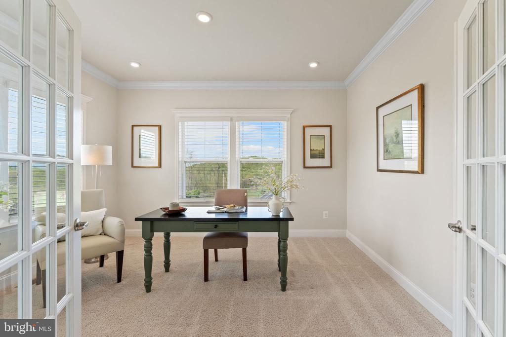 3039 CLEARVIEW FARM LANE, WARRENTON, Virginia 20186, 6 Bedrooms Bedrooms, ,5 BathroomsBathrooms,Residential,3039 CLEARVIEW FARM LANE,VAFQ2021320 MLS # VAFQ2021320