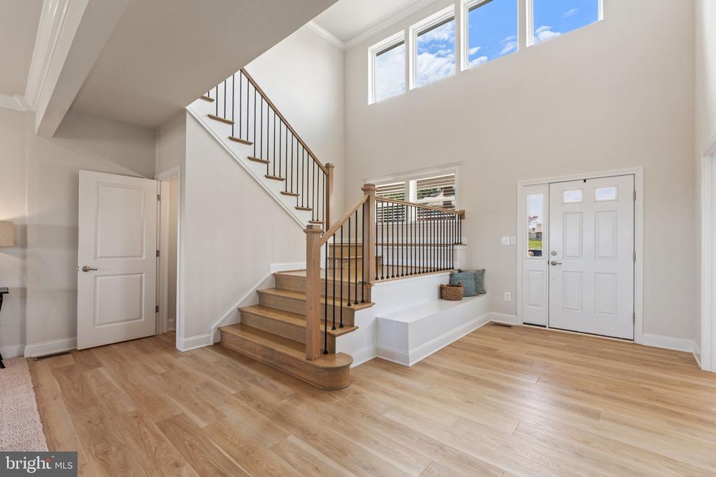 3039 CLEARVIEW FARM LANE, WARRENTON, Virginia 20186, 6 Bedrooms Bedrooms, ,5 BathroomsBathrooms,Residential,3039 CLEARVIEW FARM LANE,VAFQ2021320 MLS # VAFQ2021320