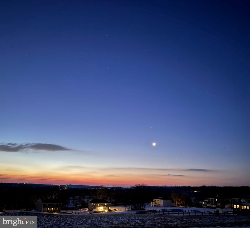 3039 CLEARVIEW FARM LANE, WARRENTON, Virginia 20186, 6 Bedrooms Bedrooms, ,5 BathroomsBathrooms,Residential,3039 CLEARVIEW FARM LANE,VAFQ2021320 MLS # VAFQ2021320