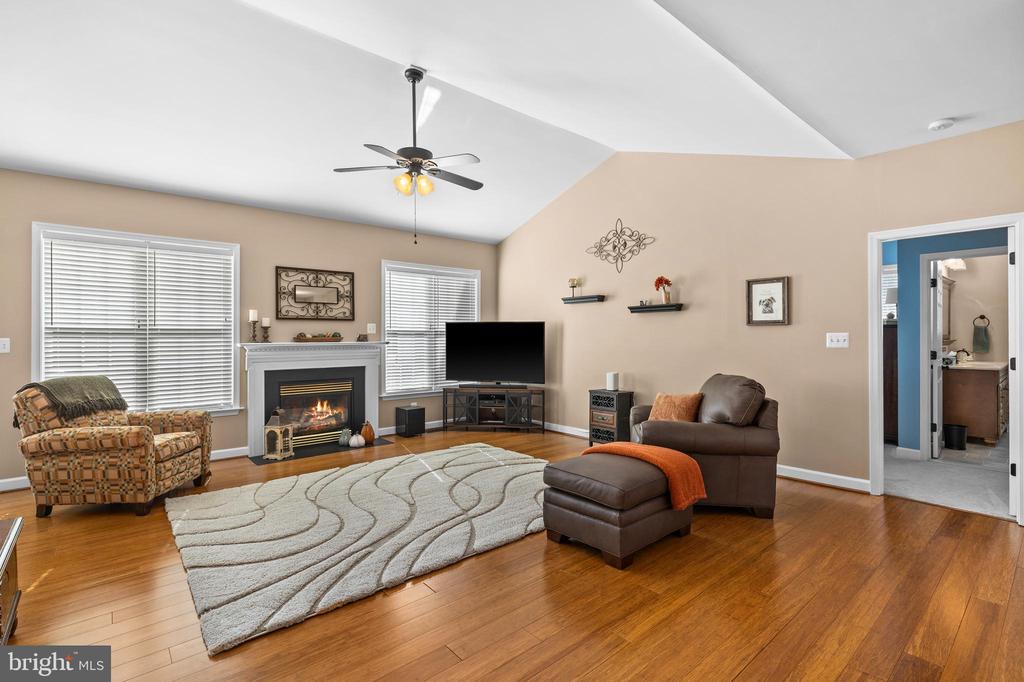 10202 SPRING CREEK DR, SPOTSYLVANIA, Virginia 22553, 4 Bedrooms Bedrooms, ,3 BathroomsBathrooms,Residential,10202 SPRING CREEK DR,VASP2038662 MLS # VASP2038662