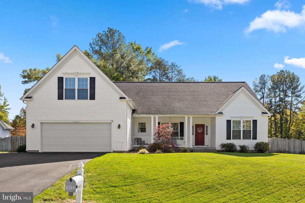 10202 SPRING CREEK DR, SPOTSYLVANIA, Virginia 22553, 4 Bedrooms Bedrooms, ,3 BathroomsBathrooms,Residential,10202 SPRING CREEK DR,VASP2038662 MLS # VASP2038662