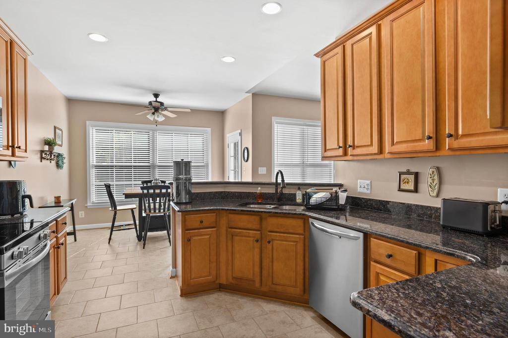 10202 SPRING CREEK DR, SPOTSYLVANIA, Virginia 22553, 4 Bedrooms Bedrooms, ,3 BathroomsBathrooms,Residential,10202 SPRING CREEK DR,VASP2038662 MLS # VASP2038662